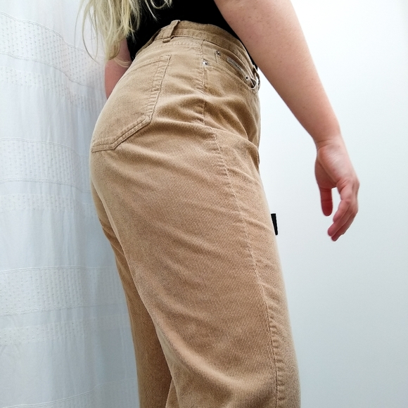 Calvin Klein Pants - Calvin Klein Corduroy Khaki Mom Pants
